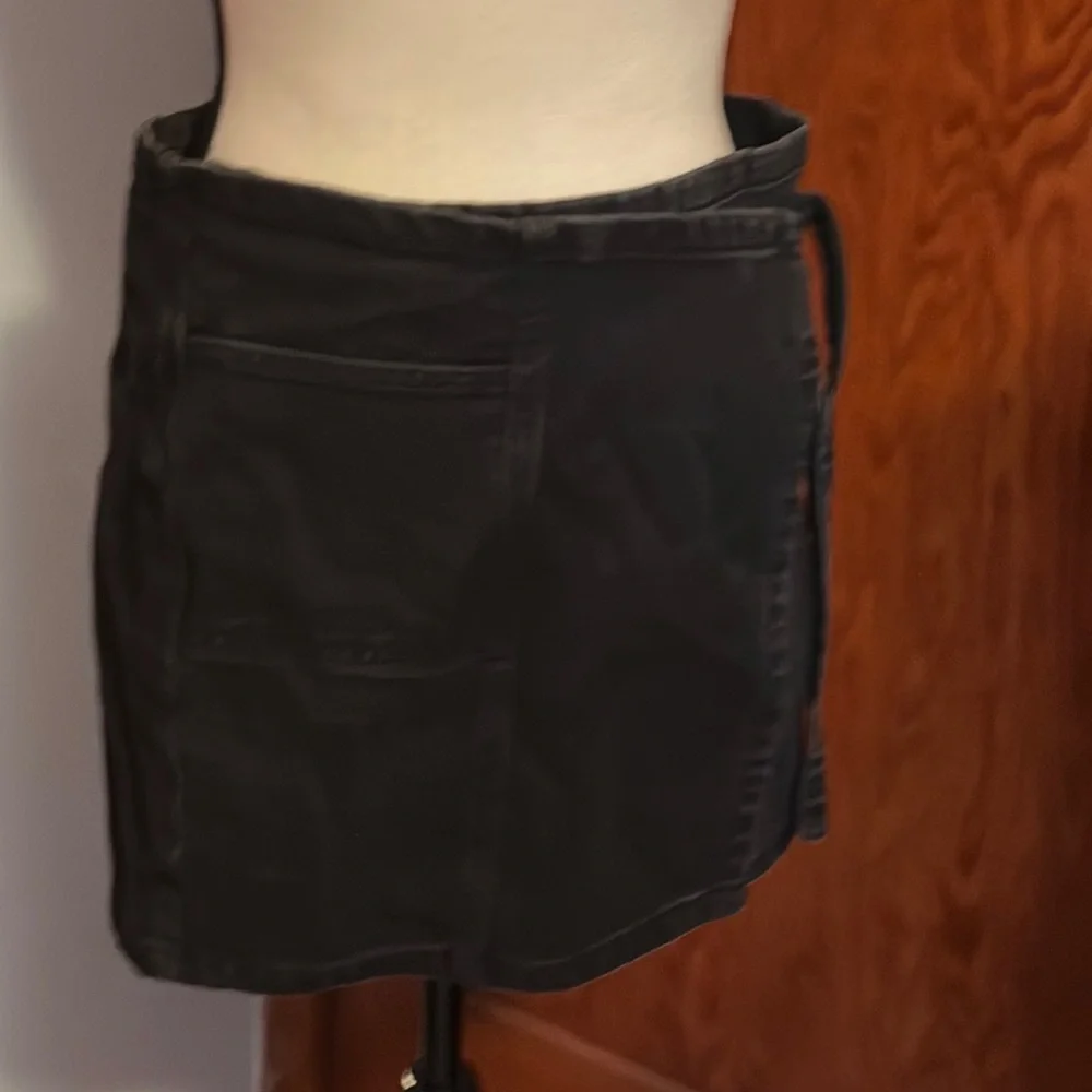 💜💜 BDG Urban Outfitters Wrap Black Skirt Size Medium 100% Cotton